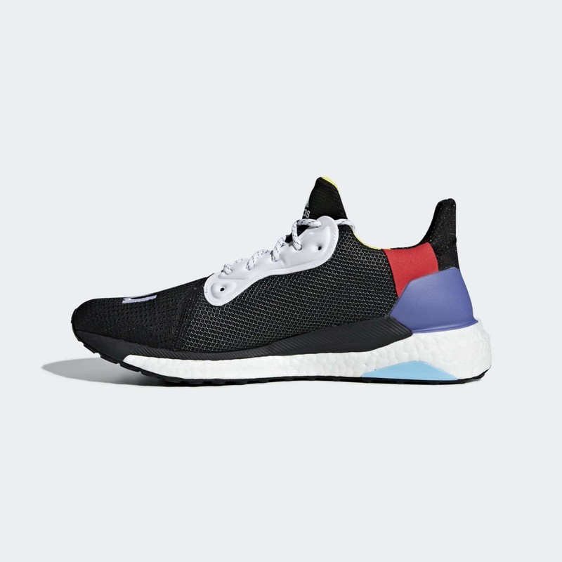 Pharrell williams x adidas outlet solar hu glide st